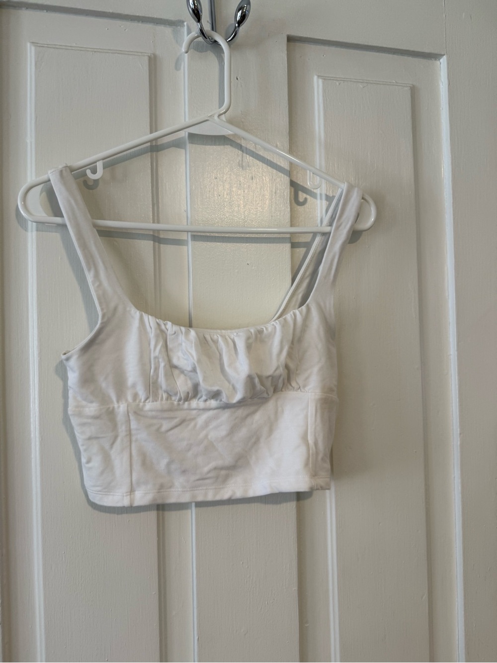 Aritzia White Cropped Tank Top with Ruched Bust